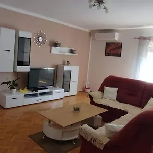 https://apartment-eva-rovinjsko-selo.in-istria.net